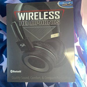 Wireless head phones